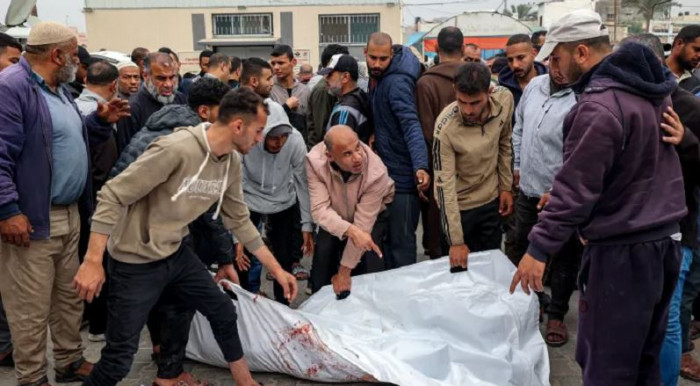 গাজায় ইসরায়েলি হামলা, একই পরিবারের ৬ জনসহ নিহত ২৪