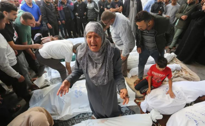 গাজায় ইসরায়েলের বর্বর হামলায় নিহত আরও ৪০ ফিলিস্তিনি