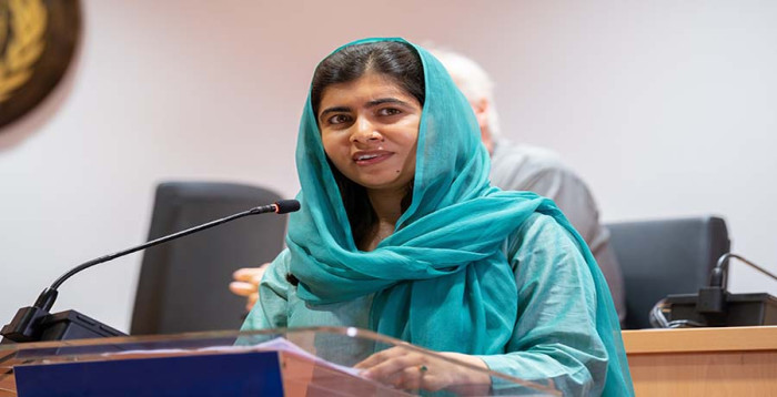 বেসামরিক মানুষ ও শিশুদের সুরক্ষায় মালালার আহ্বান বেসামরিক মানুষ ও শিশুদের সুরক্ষায় মালালার আহ্বান