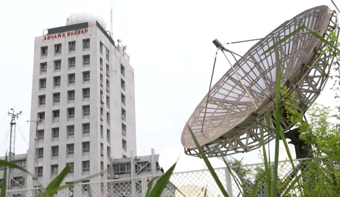 আজ ঢাকাসহ সারা দেশে বৃষ্টির আভাস