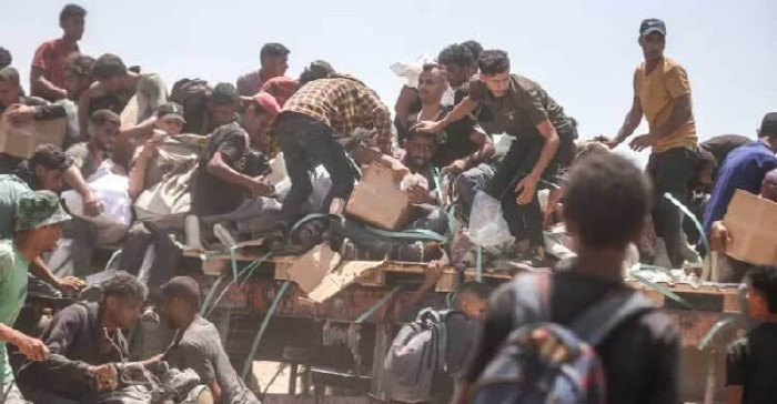 গাজায় সহায়তা নিতে গিয়ে নিহত ৩১, অনাহার-অপুষ্টিতে আরও ৫ জনের মৃত্যু