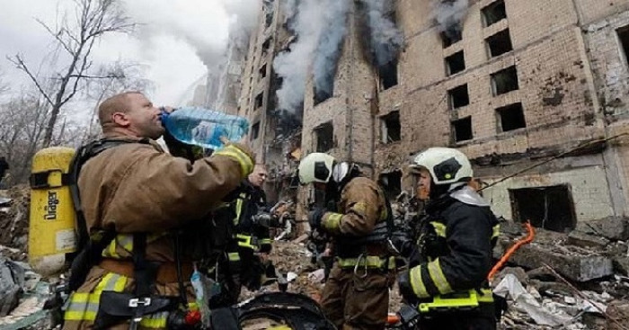 পেনশন নিতে গিয়ে রুশ হামলায় নিহত ২৪ ইউক্রেনীয়