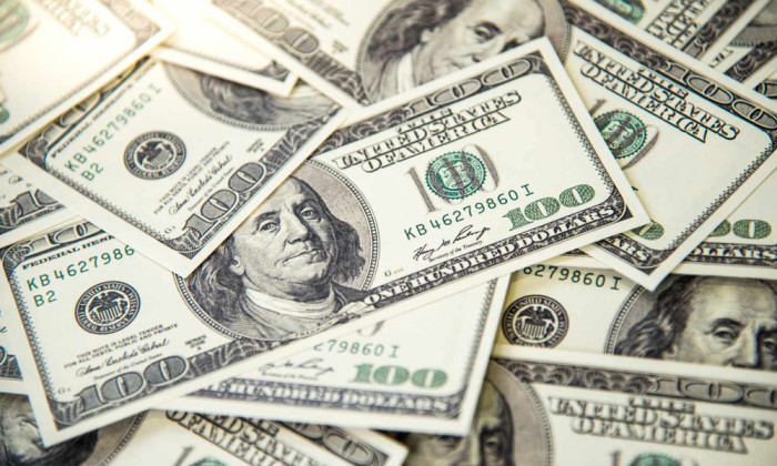 ৯ দিনে রেমিট্যান্স এলো এক বিলিয়ন ডলার