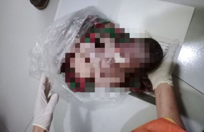 কালীগঞ্জে হাসপাতালের টয়লেটের ঝুড়িতে মিলল নবজাতকের লাশ