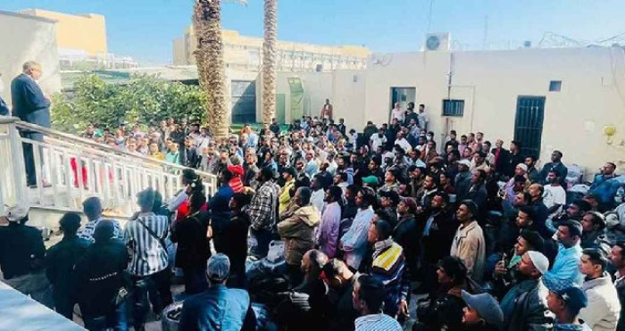 লিবিয়া থেকে দেশে ফিরলেন আরও ৩০৯ বাংলাদেশি