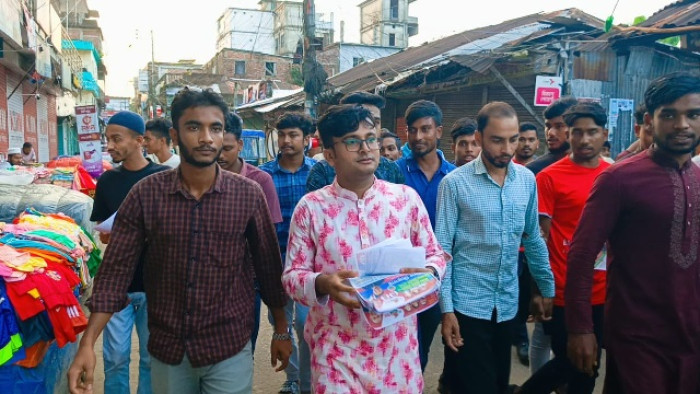 চরফ্যাশনে তারেক রহমানের ৩১ দফা বাস্তবায়নে  লিফলেট বিতরণ