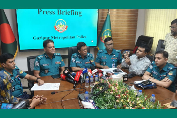 খতিব মুহিবুল্লাহ ‘অপহরণের’ আসল রহস্য উদঘাটন খতিব মুহিবুল্লাহ ‘অপহরণের’ আসল রহস্য উদঘাটন