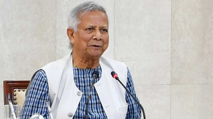  নির্বাচনে স্বচ্ছতা নিশ্চিতে দ্রুত বডি-অন-ক্যামেরা কেনার নির্দেশ প্রধান উপদেষ্টার