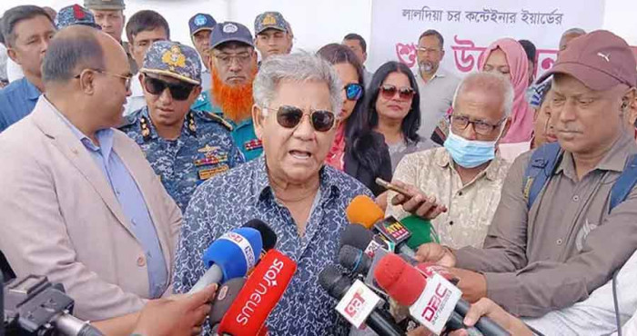‘দেশের ক্ষতি করে কাউকে বন্দরের কোনো টার্মিনাল দেওয়া হবে না’