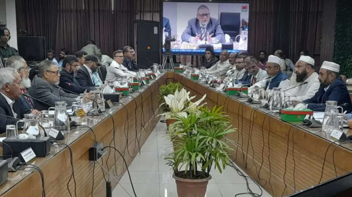  নির্বাচনে আমরা থাকব নিরপেক্ষ রেফারির ভূমিকায়: সিইসি