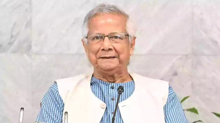 বাংলাদেশ ফুটবল দলকে প্রধান উপদেষ্টার অভিনন্দন