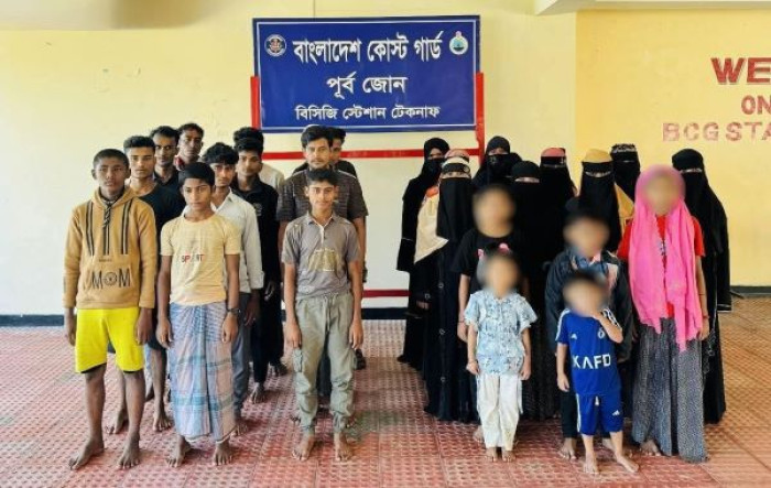  টেকনাফ সাগরপথে নারী–শিশুসহ ২৮ জন উদ্ধার