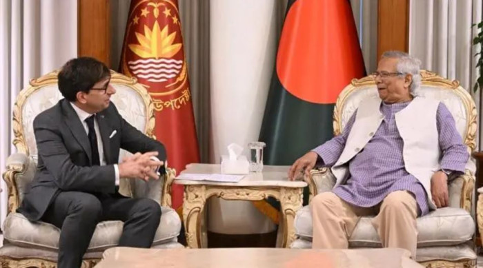 বাংলাদেশ একটি ঐতিহাসিক নির্বাচনের দিকে এগোচ্ছে: প্রধান উপদেষ্টা