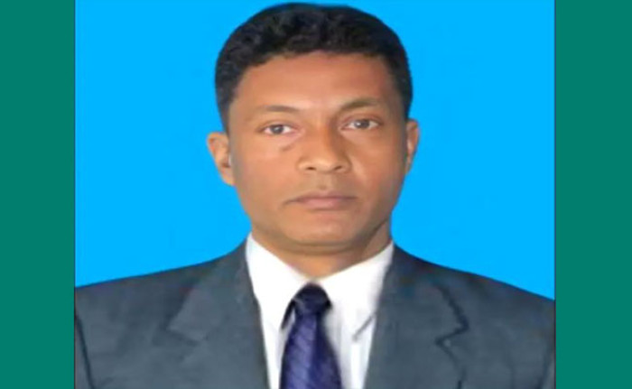 কিশোরগঞ্জে ইউপি সচিবের সুদের খপ্পরে বিপর্যস্ত আসাদুজ্জামান আসাদ