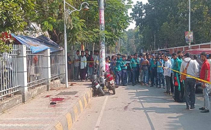 খুলনায় আদালত চত্বরে দুর্বৃত্তের গুলিতে দুজন নিহত