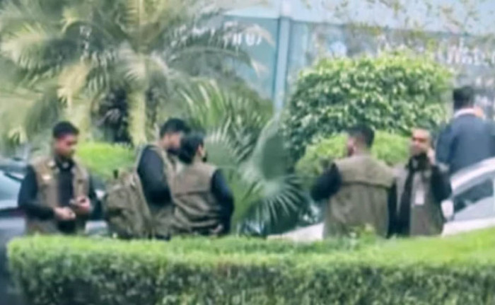 খালেদা জিয়ার নিরাপত্তায় এসএসএফ ও পিজিআর