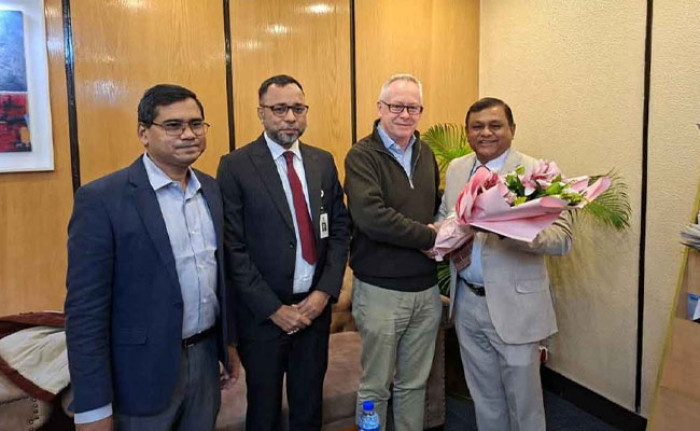 খালেদা জিয়ার চিকিৎসায় এভারকেয়ারে যুক্তরাজ্যের মেডিকেল টিম