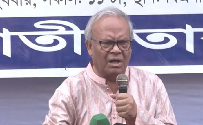 ‘খালেদা জিয়ার অসুস্থতার জন্য শেখ হাসিনাই দায়ী’