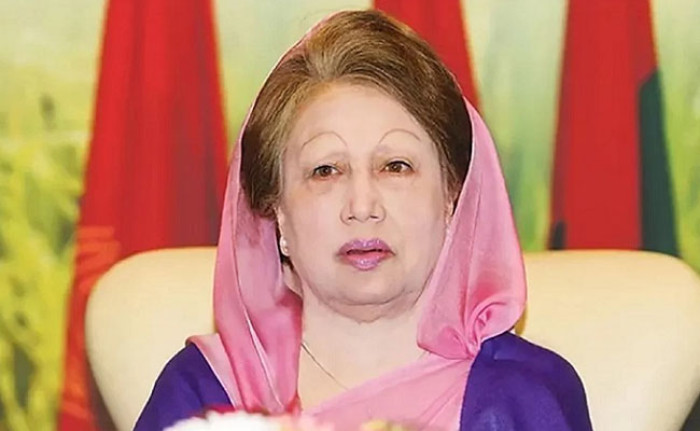 খালেদা জিয়াকে লন্ডন নেওয়ার বিষয়ে রাতে সিদ্ধান্ত