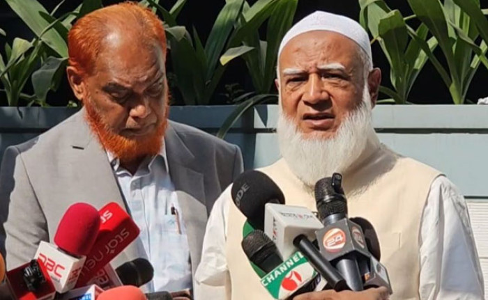 ‘নির্বাচন এলে যারা তসবিহ নিয়ে ঘুরে তারাই ধর্মকে ব্যবহার করে’