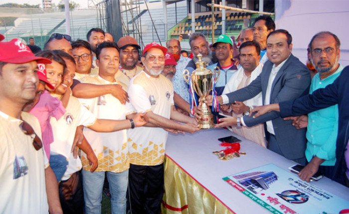 বগুড়া প্রেসক্লাবের ক্রিকেট টুর্নামেন্টে শহীদ আব্দুল মান্নান একাদশ চ্যাম্পিয়ন