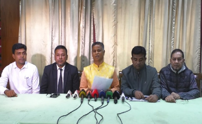 সিরাজগঞ্জ-৫ আসনের বিএনপি প্রার্থীর সংবাদ সম্মেলন