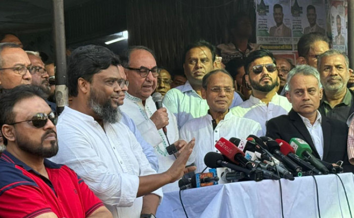 হাদীর ওপর বর্বরোচিত হামলা গণতন্ত্রের উপর আঘাত: মির্জা আব্বাস