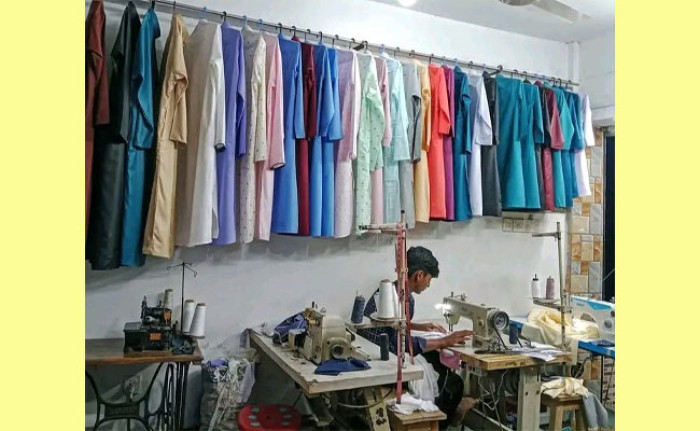 দিনাজপুরে ভালো নেই দর্জি কারিগররা