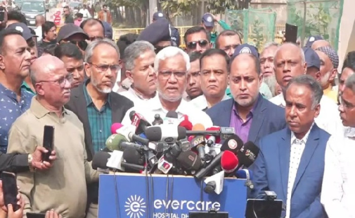 খালেদা জিয়ার স্বাস্থ্যের সর্বশেষ অবস্থা জানালেন ডা. জাহিদ