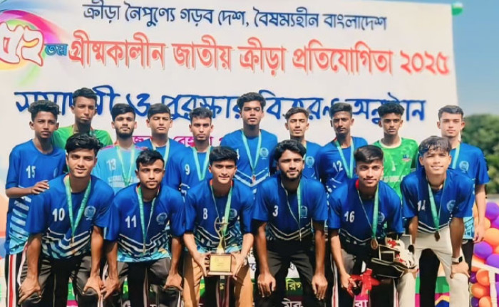  দেশসেরা চ্যাম্পিয়ন গাজিরচট আকবর মন্ডল উচ্চ বিদ্যালয়