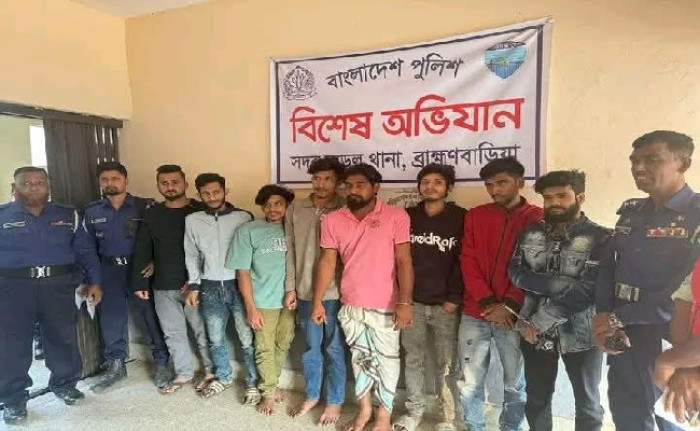  ব্রাহ্মণবাড়িয়ায় গুলিবিদ্ধের ঘটনায় গ্রেপ্তার ৮